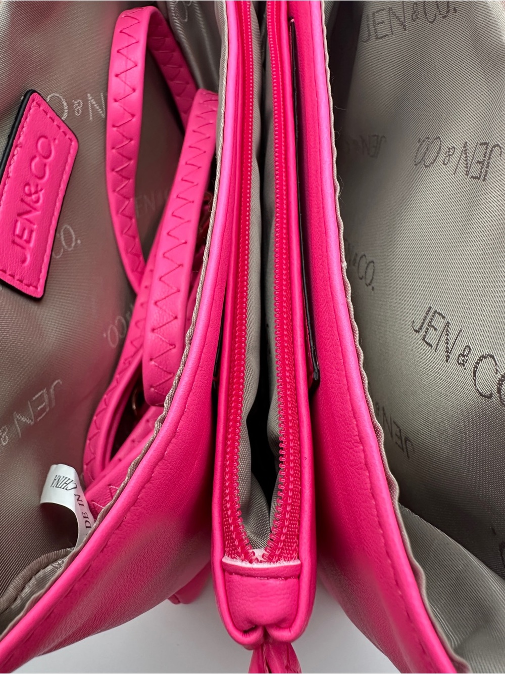 Jen & Co Riley Hot Pink vegan Leather Crossbody bag Wristlet Clutch - Picture 7 of 12